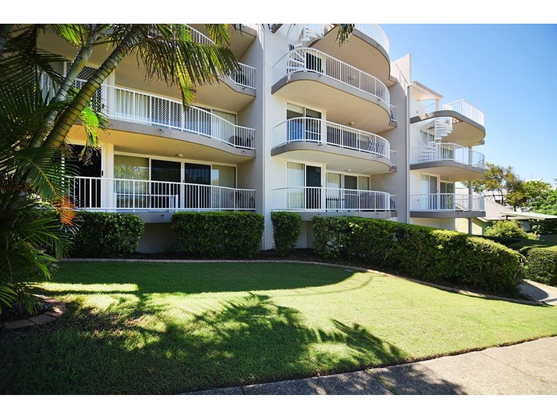 5/1-3 Andrew Street, Point Arkwright QLD 4573