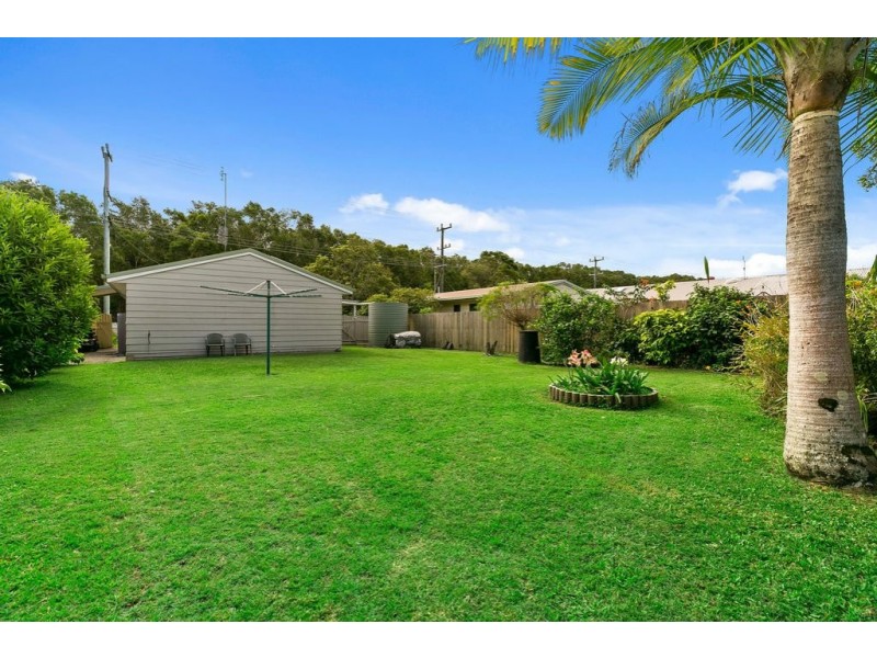 21 School Road, Coolum Beach QLD 4573