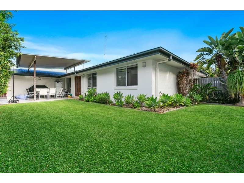 5 Tolkien Place, Coolum Beach QLD 4573