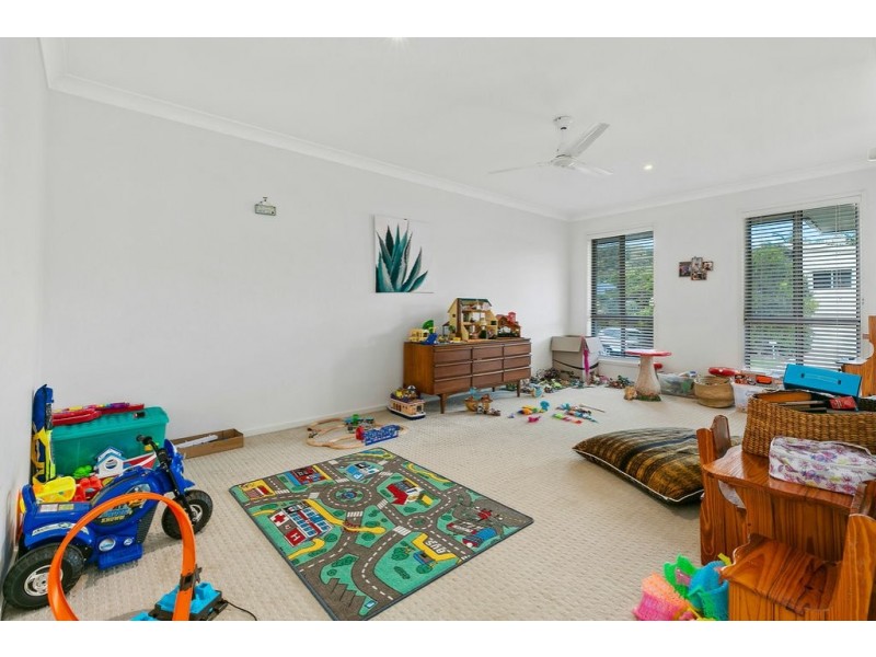 5 Tolkien Place, Coolum Beach QLD 4573