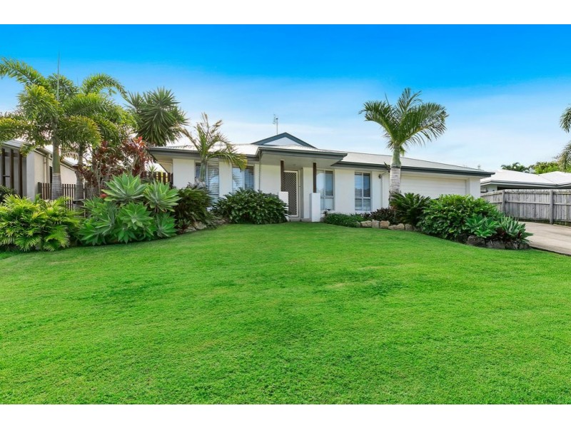 5 Tolkien Place, Coolum Beach QLD 4573