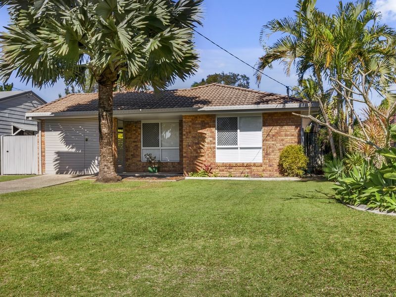 17 Pandanus Avenue, Coolum Beach QLD 4573