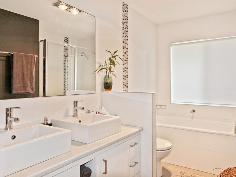 8 Landrail Street, Peregian Beach QLD 4573