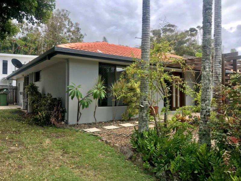 9 Spinnaker Drive, Mount Coolum QLD 4573