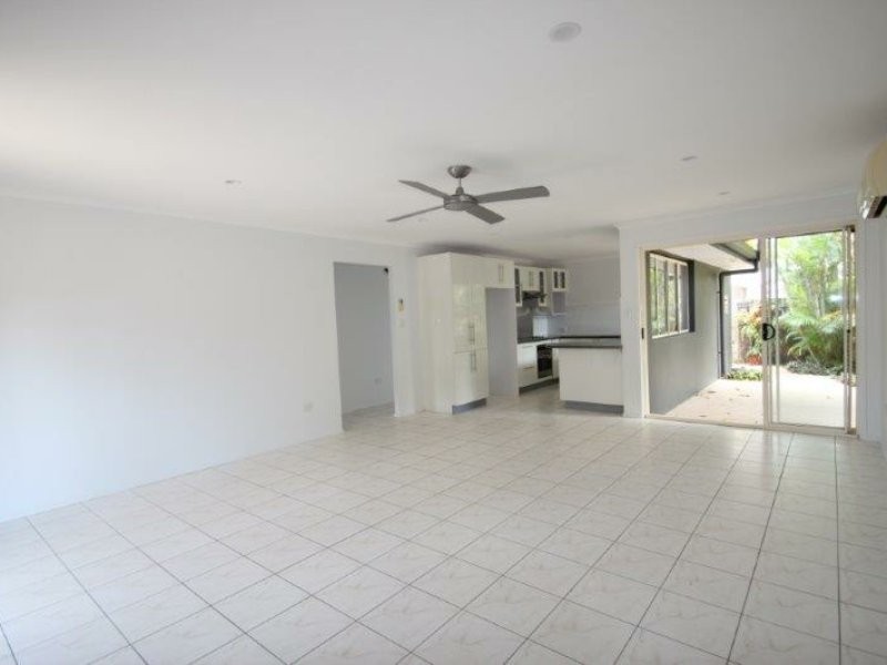9 Spinnaker Drive, Mount Coolum QLD 4573