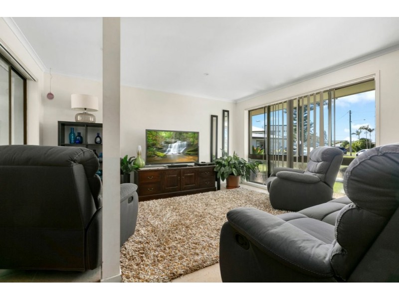 8 Cycas Street, Marcoola QLD 4564