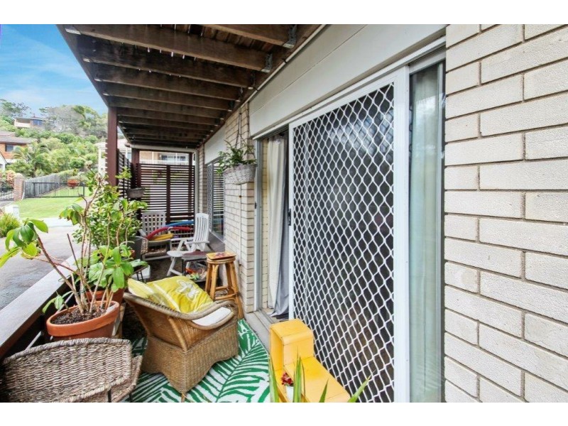 1/2 Peregian Esplanade, Peregian Beach QLD 4573