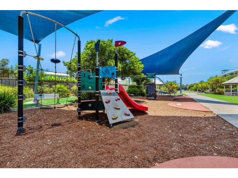 13 Nautica Circuit, Mount Coolum QLD 4573