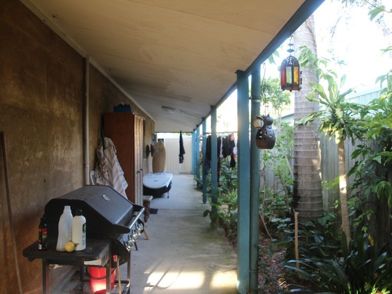 71 Kowonga St., Pacific Paradise QLD 4564