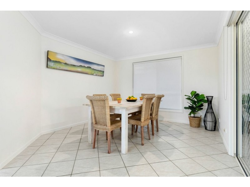 1 Werita Court, Sunrise Beach QLD 4567