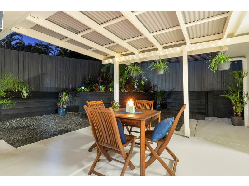 1 Werita Court, Sunrise Beach QLD 4567
