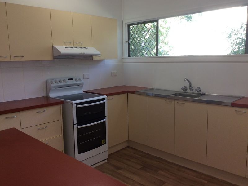 48 Isabella Ave., Nambour QLD 4560