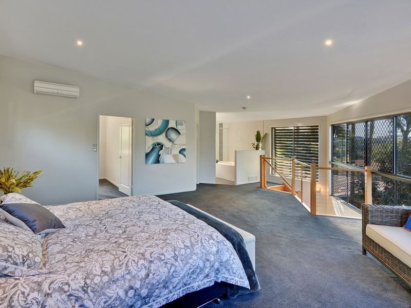4 Mountain Rise Court, Mount Coolum QLD 4573