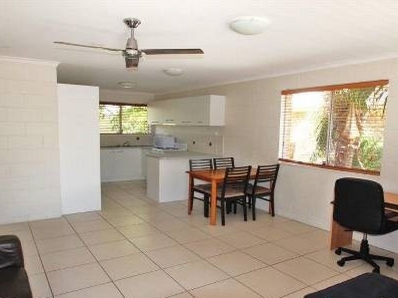 5/36 Jarnahill Drive, Mount Coolum QLD 4573
