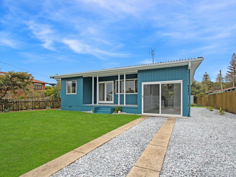 6 Yinneburra Street, Yaroomba QLD 4573