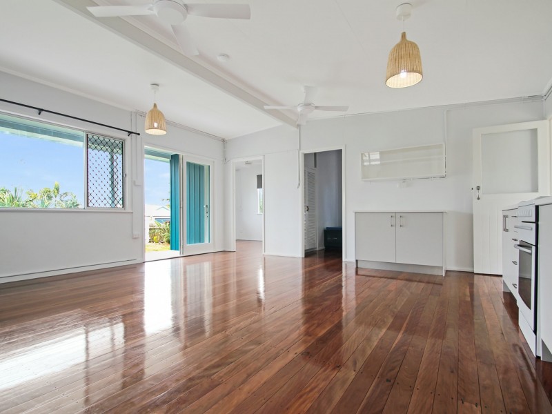 6 Yinneburra Street, Yaroomba QLD 4573