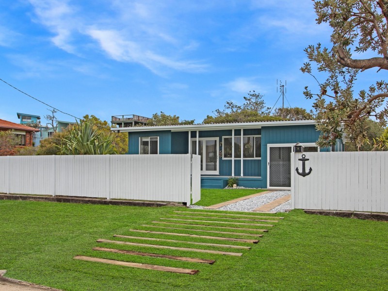 6 Yinneburra Street, Yaroomba QLD 4573