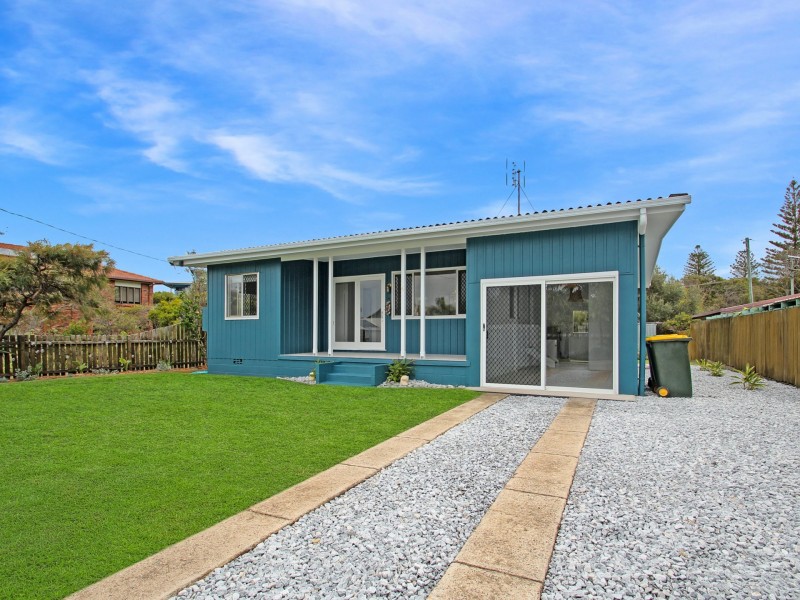 6 Yinneburra Street, Yaroomba QLD 4573