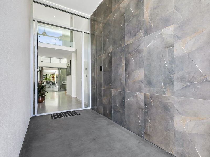 14 Yerranya Row, Yaroomba QLD 4573