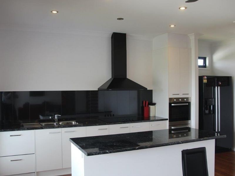 8 Shanagolden Court, Yaroomba QLD 4573