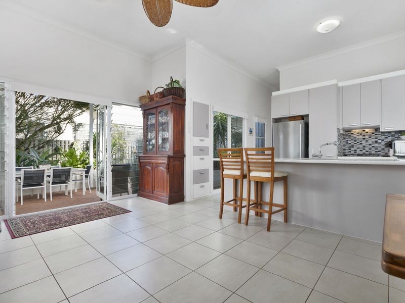 9 Beachway Parade, Marcoola QLD 4564