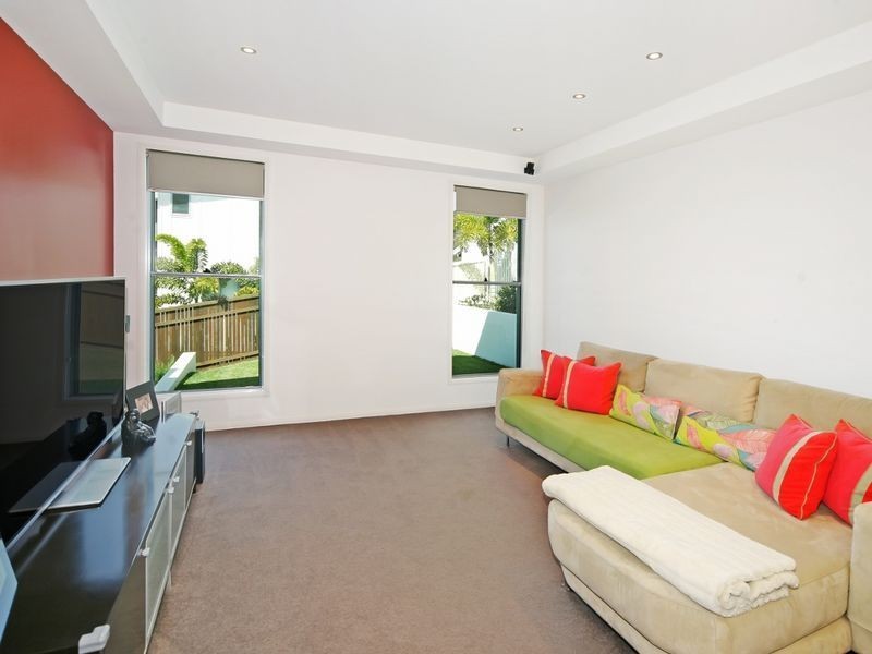 53 Warrack Street, Mount Coolum QLD 4573