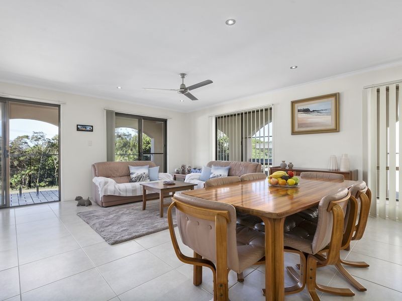 1544 David Low Way, Point Arkwright QLD 4573