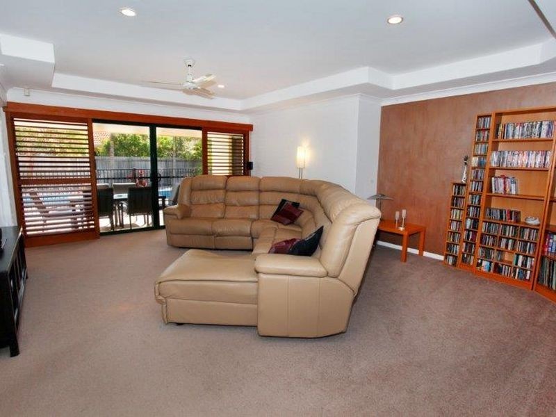 21 Baker-Finch Place, Twin Waters QLD 4564