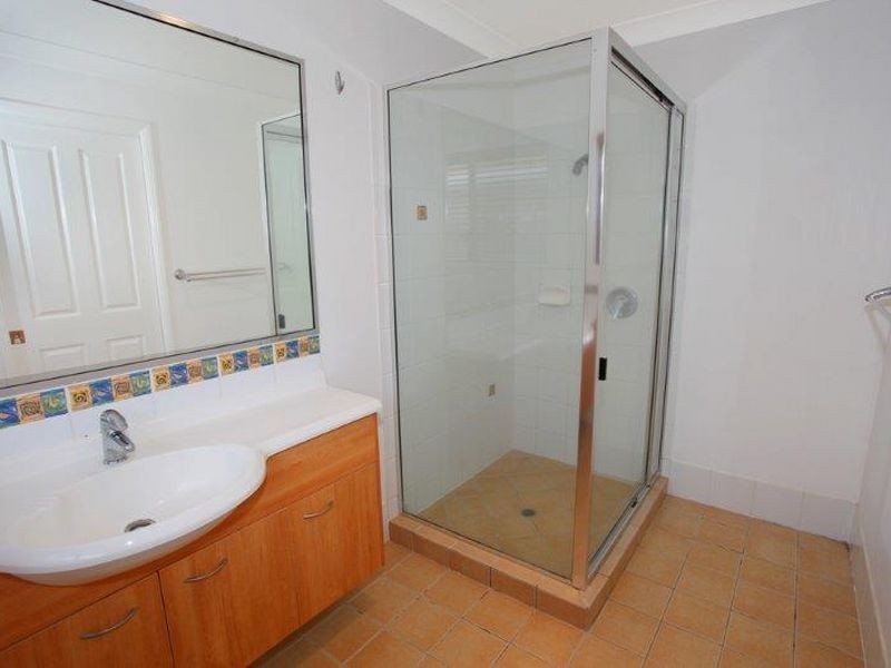 21 Baker-Finch Place, Twin Waters QLD 4564