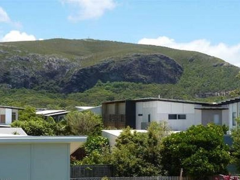 16 Boardrider Crescent, Mount Coolum QLD 4573