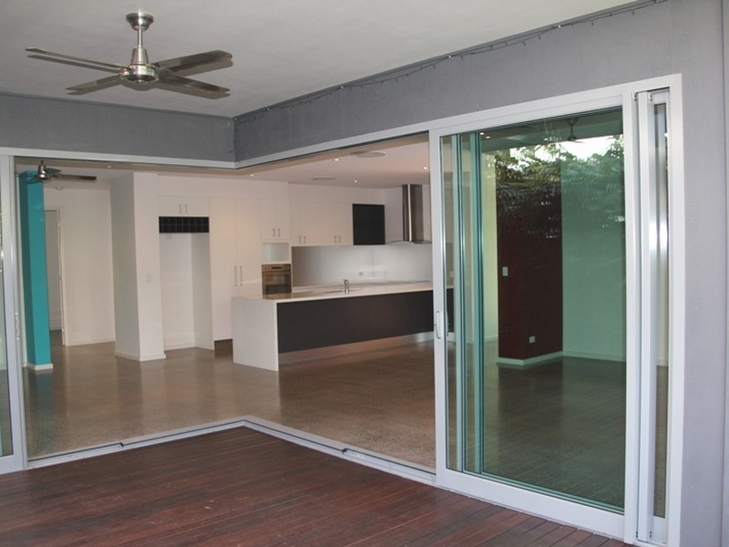 16 Boardrider Crescent, Mount Coolum QLD 4573