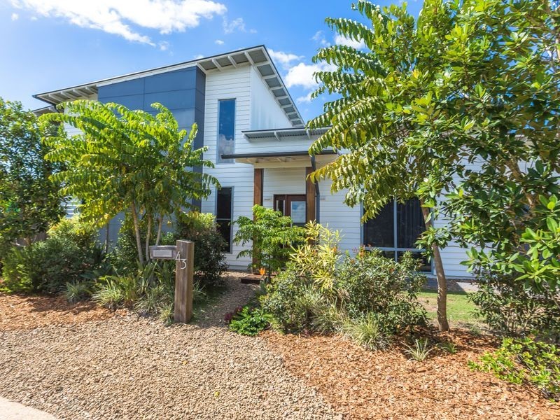 43 Boardwalk Boulevard, Mount Coolum QLD 4573