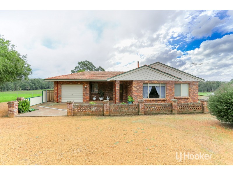 202 Booth Street, Collie WA 6225