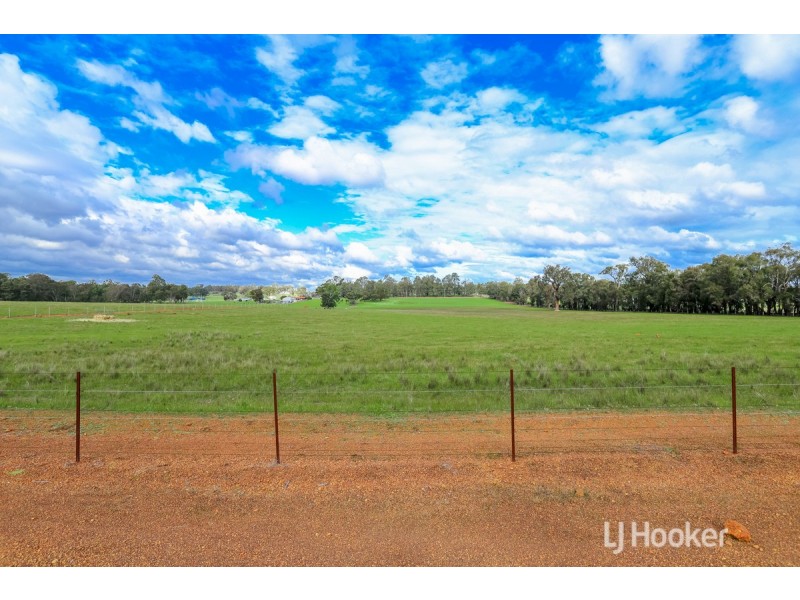 202 Booth Street, Collie WA 6225