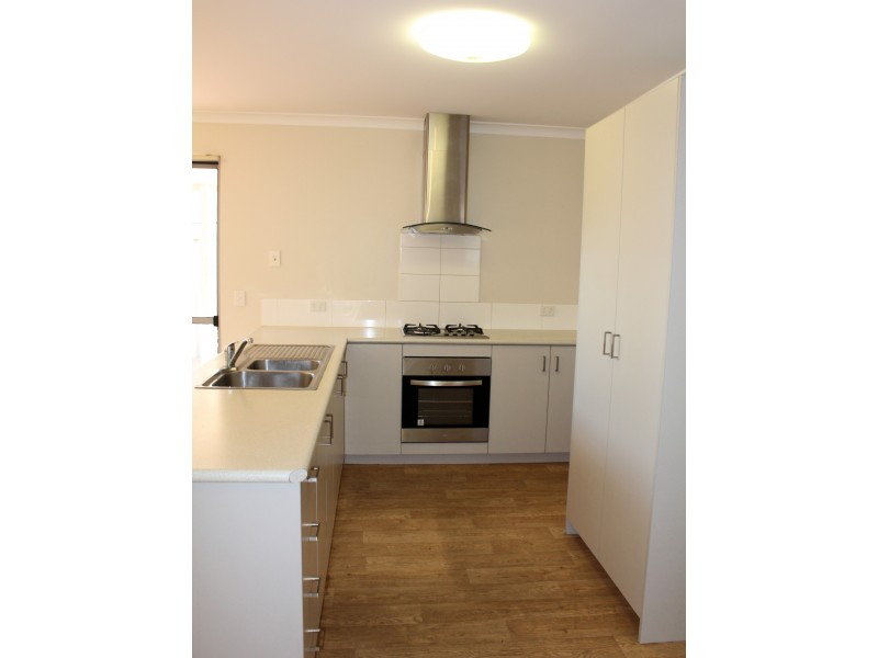 4/31 Austral Parade, East Bunbury WA 6230