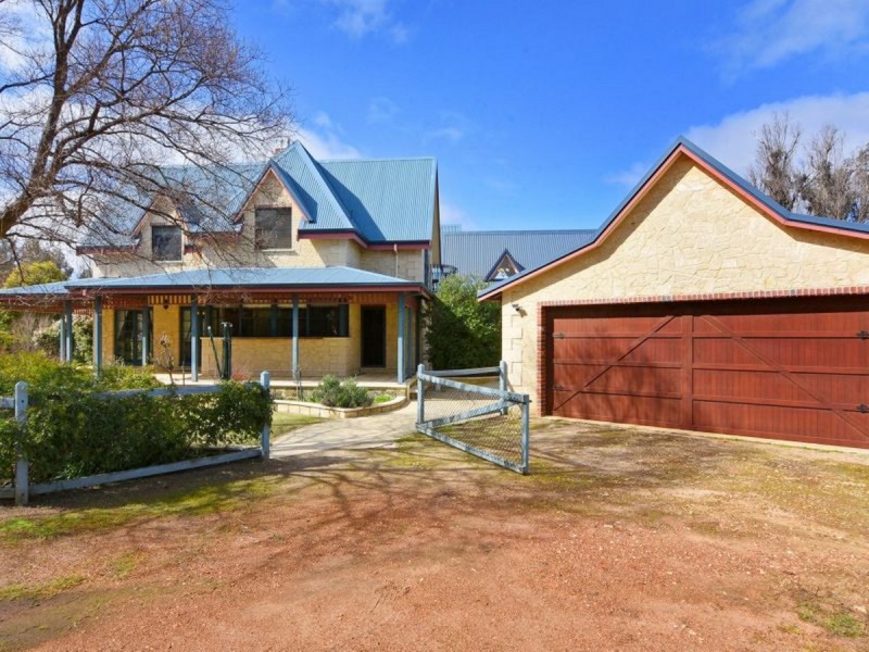 35 Rose Road, Allanson WA 6225