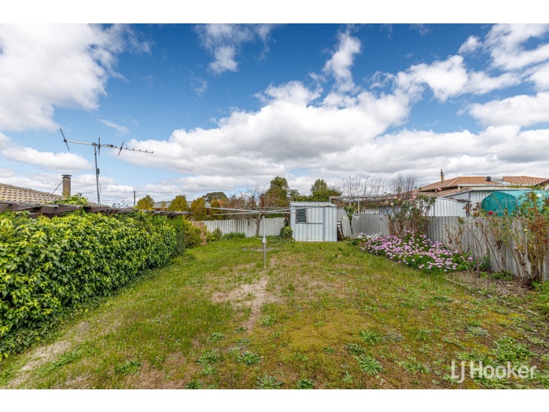 17 Archer Street, Collie WA 6225