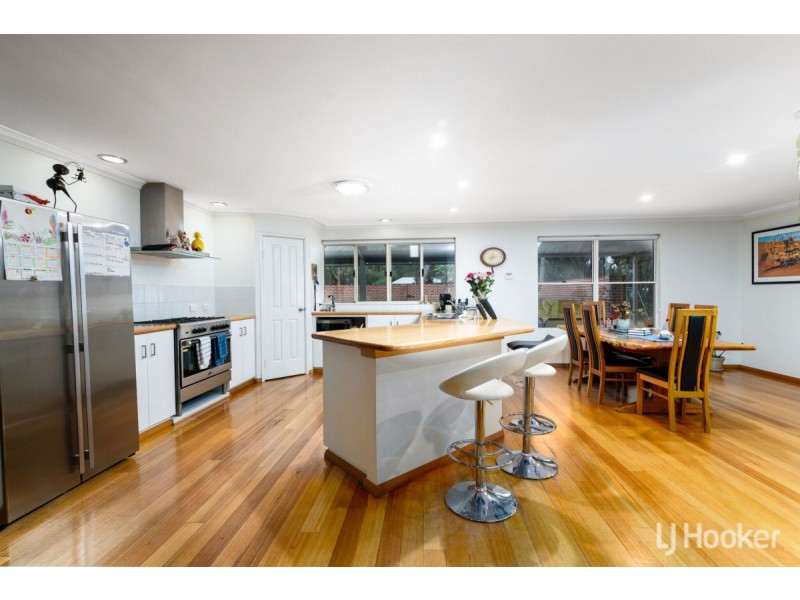 45 Hawkins Drive, Gelorup WA 6230