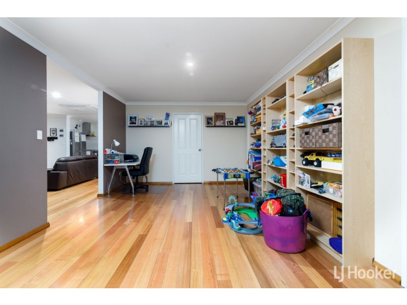 45 Hawkins Drive, Gelorup WA 6230