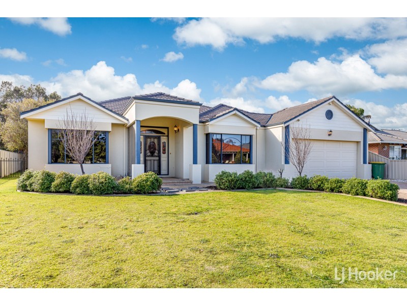 35 Turnberry Way, Pelican Point WA 6230