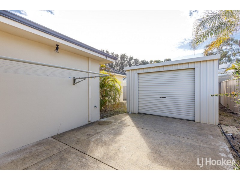 35 Turnberry Way, Pelican Point WA 6230