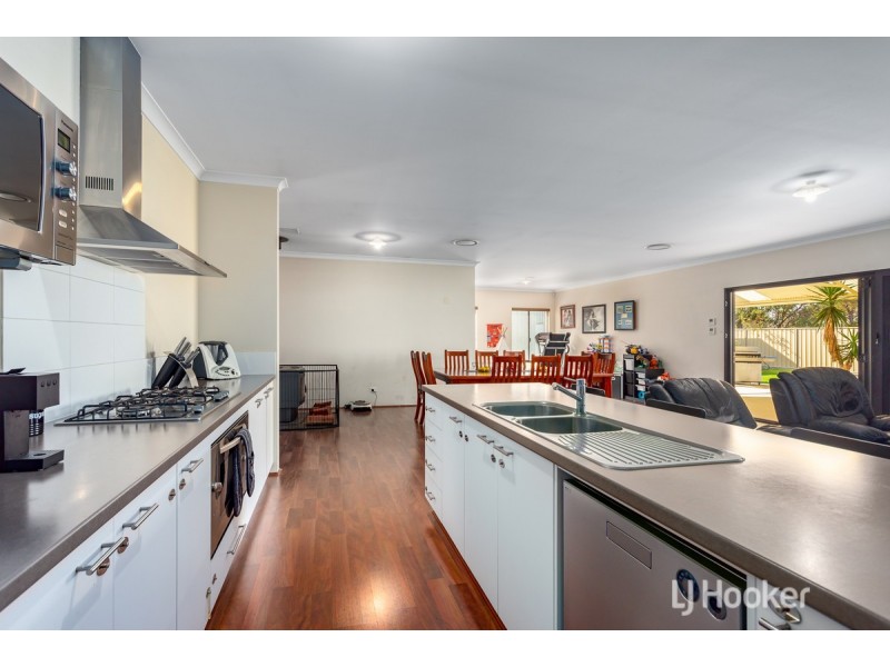 19 Carlingford Court, Australind WA 6233