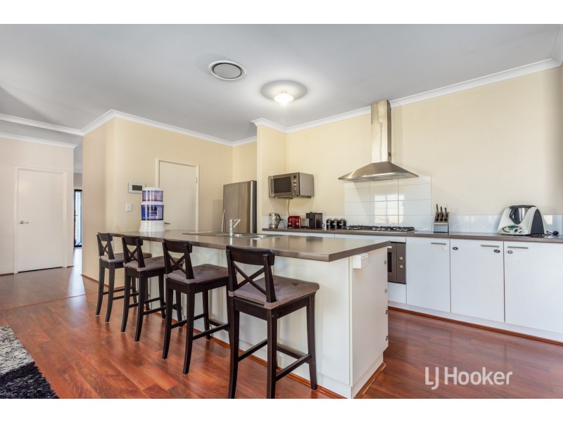 19 Carlingford Court, Australind WA 6233