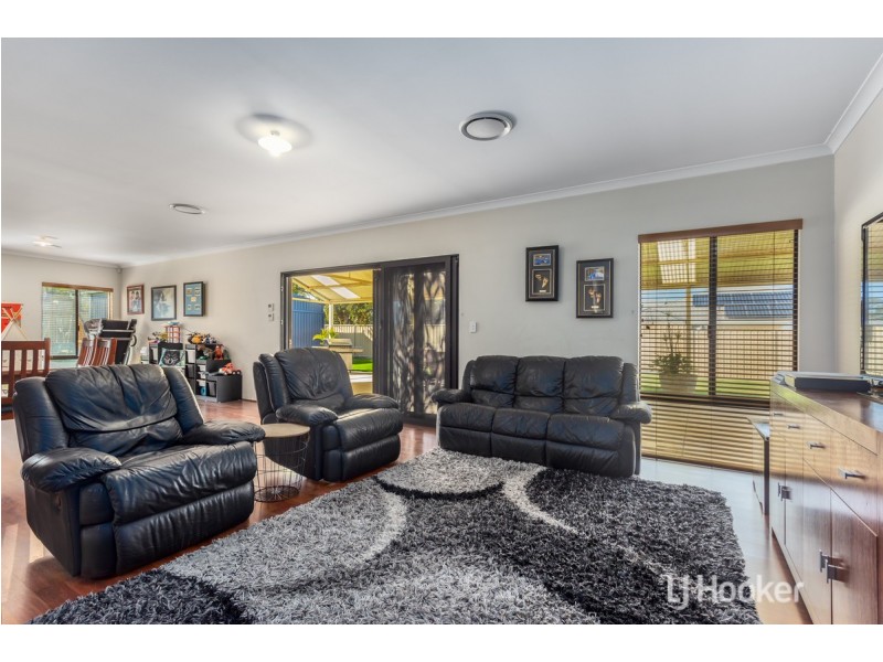 19 Carlingford Court, Australind WA 6233