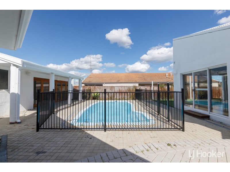 59 Parkdale Avenue, South Bunbury WA 6230