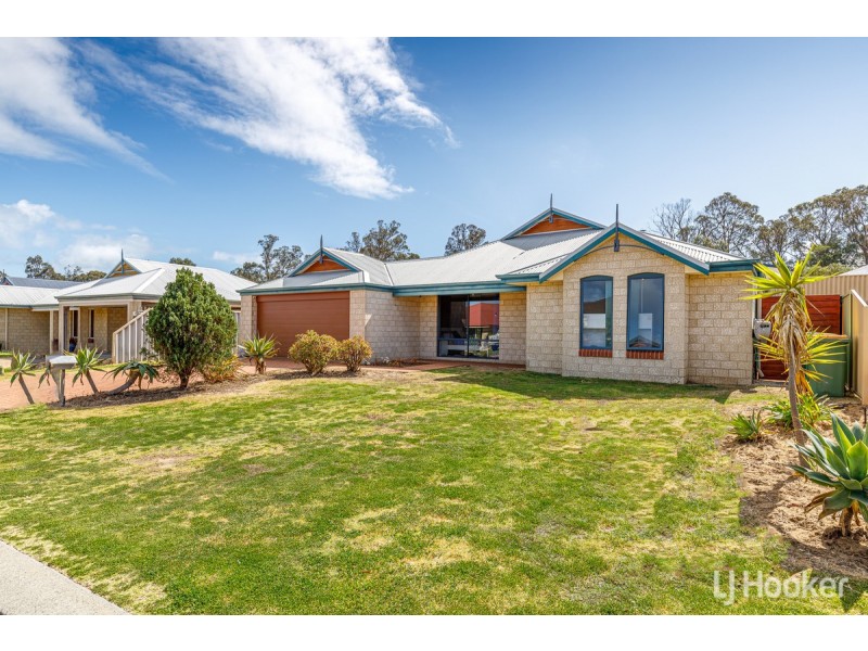 16 Poole Road, Dalyellup WA 6230