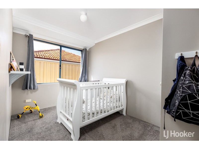 16 Poole Road, Dalyellup WA 6230