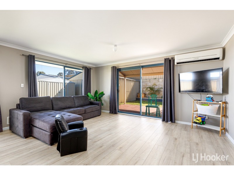 16 Poole Road, Dalyellup WA 6230