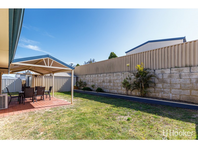 16 Poole Road, Dalyellup WA 6230