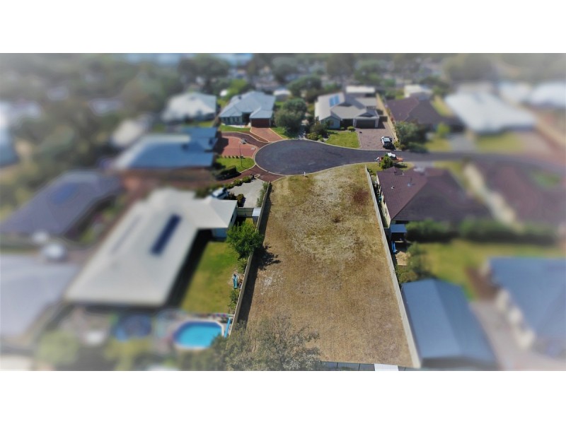 9 Hudson Place, West Busselton WA 6280